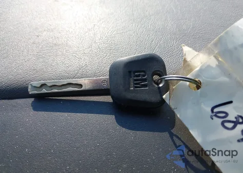 2018 Chevrolet Express 2500 Work Van from USA, damaged, VIN 1GCWGAFP3J1261246